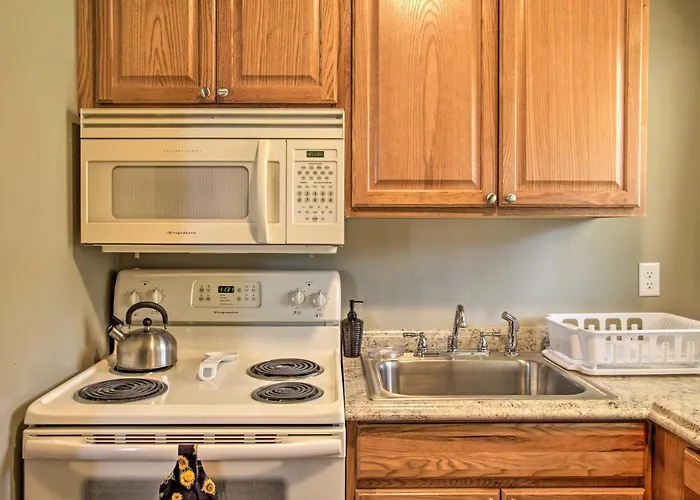 Jumpoff Joe Lake Cottage With Fitness Room And Sauna! Valley