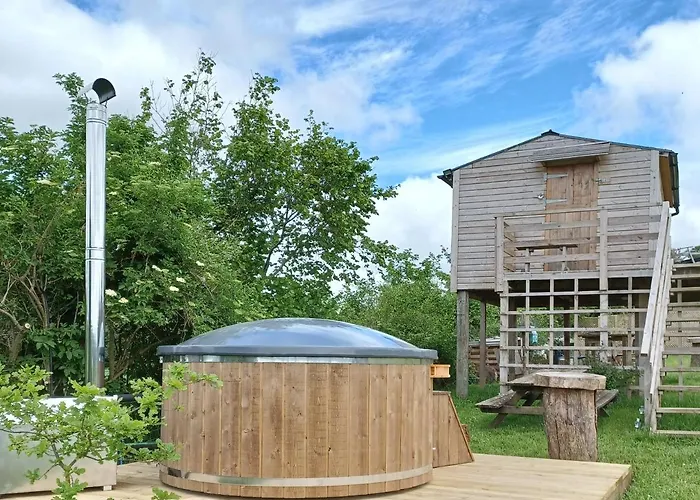 Norwell View Farm Glamping With Hot Tubs