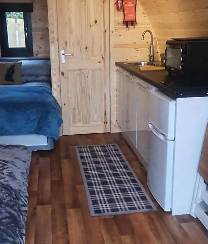 The Pod At Hollingwell House - Glamping Nc500 Edderton