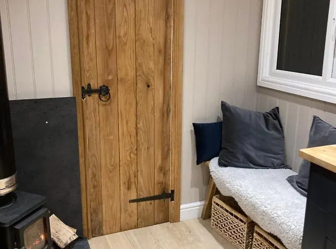 Herdwick Shepherd Hut