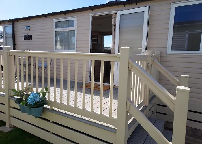 Shorefield Country Park Self-Catering Holiday Home