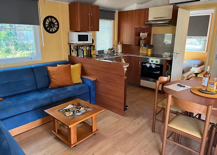 Joli Mobil-Home De Vacances, Ideal Pour Les Familles