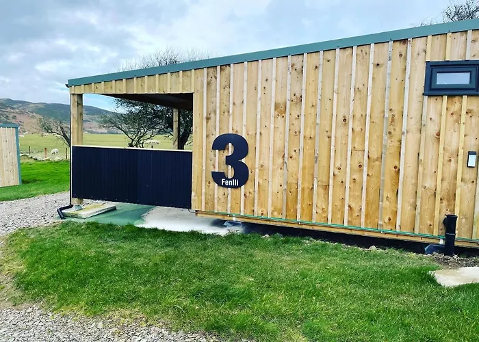 Famau Cabins Gwel Y Mynudd
