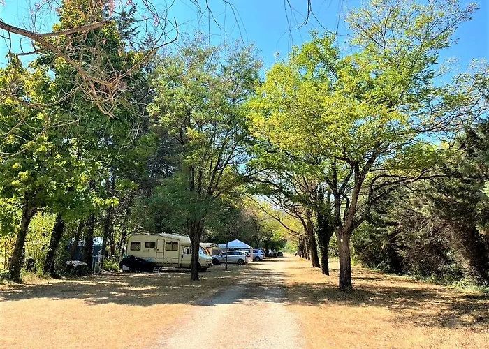 Camping Onlycamp De Chamarges