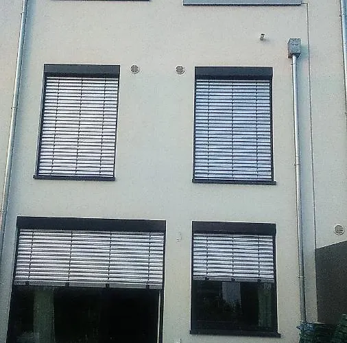 Privat Zimmer Richtung Messe