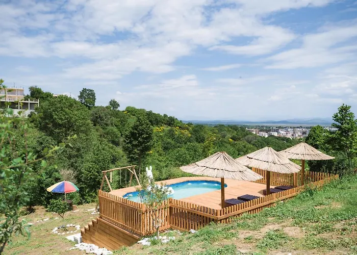 Madre Natura Glamping