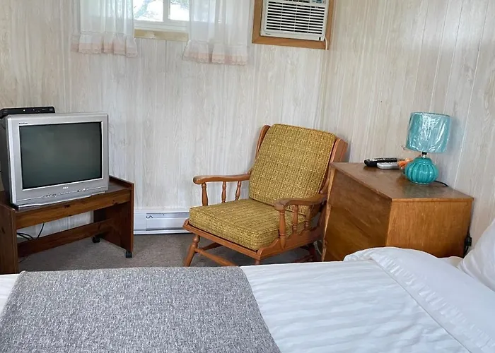 Rachel'S Motel And Cottages
