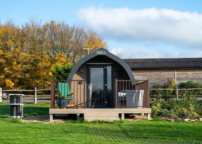 Little Quarry Glamping Bed And Breakfast