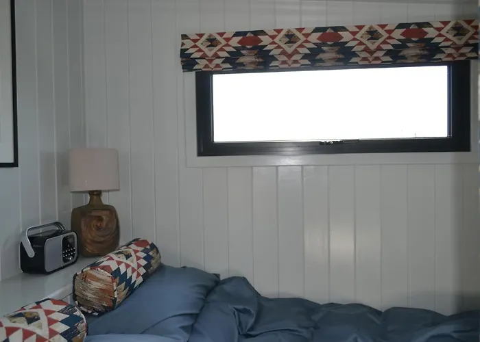 Tabitha Shepherd'S Hut