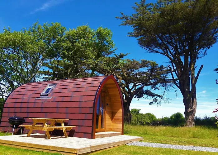 Cedarwood Holidays