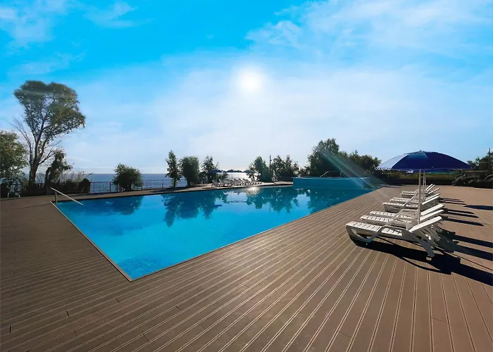 Il Pampaleone Glamping And Resort
