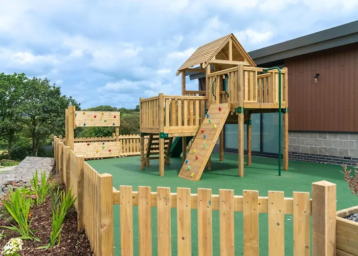 Camping Pods Hedley Wood Holiday Park