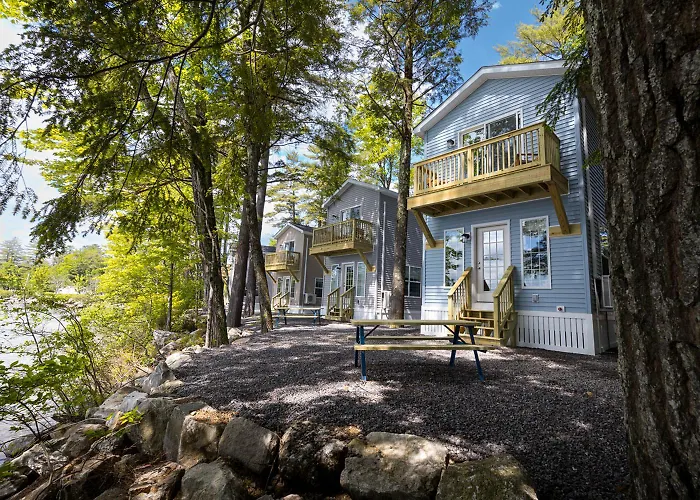 Point Sebago Resort Casco
