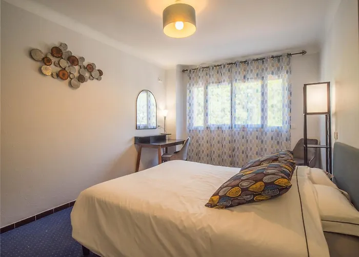 Hotel Et Camping Les Rives Du Loup