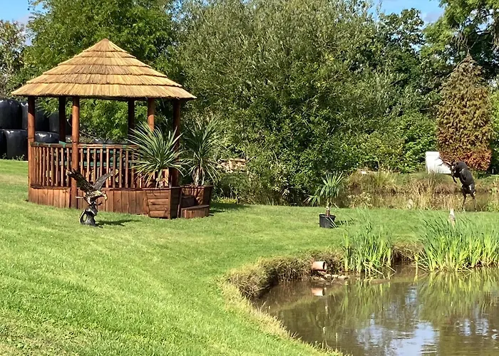 Owls Retreat, Meadowview House