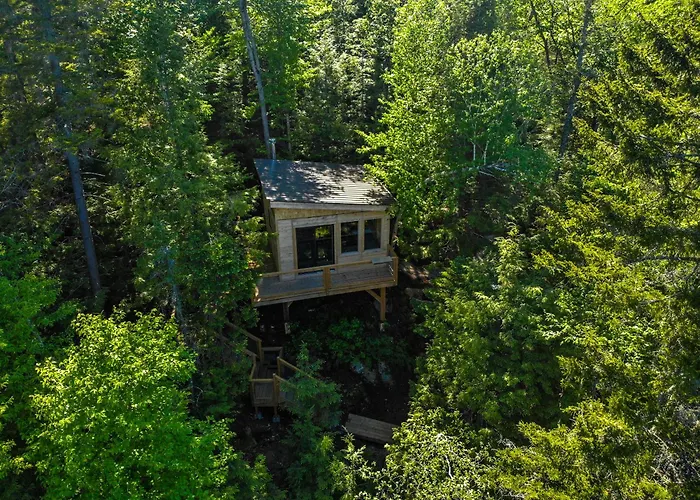Les Refuges Perches Mont-Tremblant