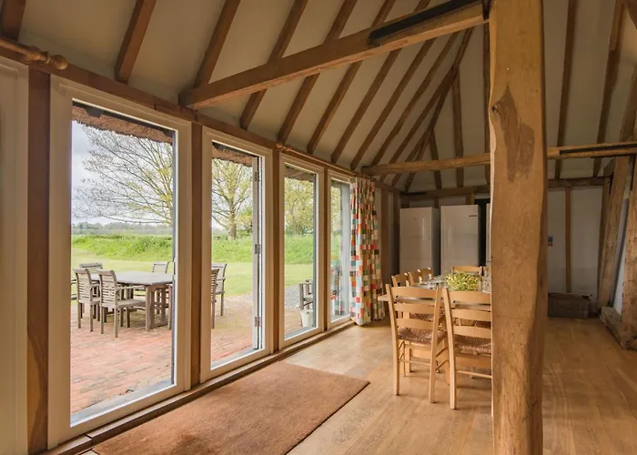 Great Higham Barn By Bloom Stays