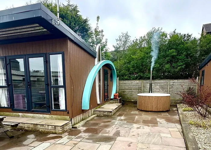 Elletson Park Wood Fired Hot Tubs, Caravans & Pods