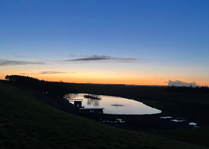 East Learmouth Lakeside Lodges - Larch Lodge