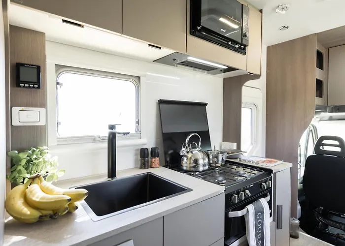 Let'S Go Motorhomes