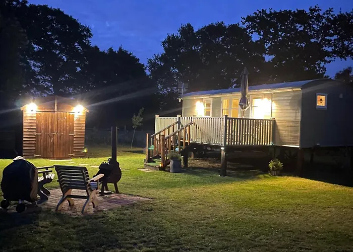 Muffins Meadow Shepherds Hut