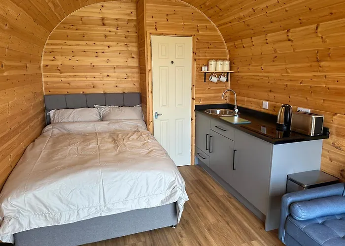 Three Peaks Pods