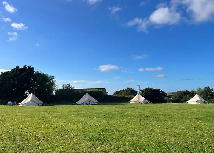Unfurnished Bell Tent Close To Swc Path