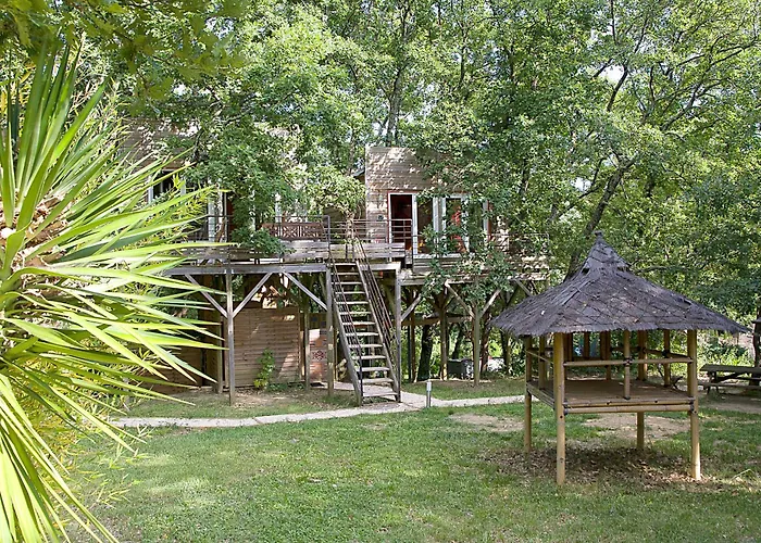 Natura Lodge