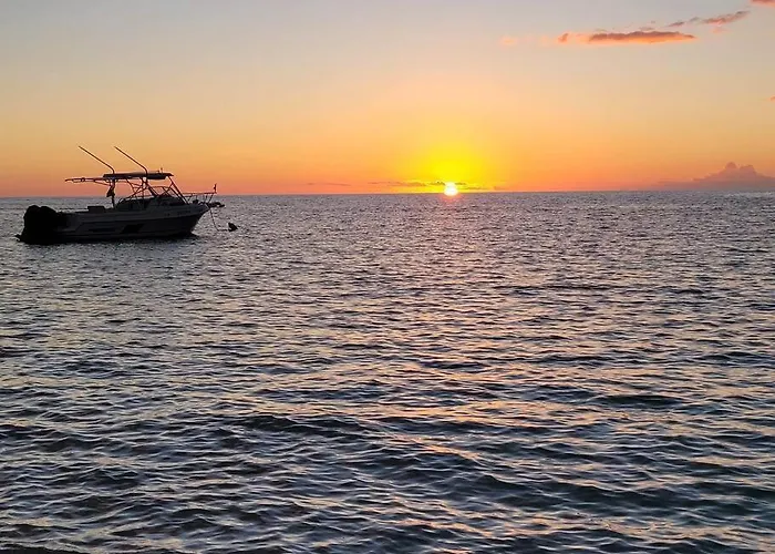 Glamping Camper Con Terraza Privada A Minutos De Playa Buye Villa Venturas