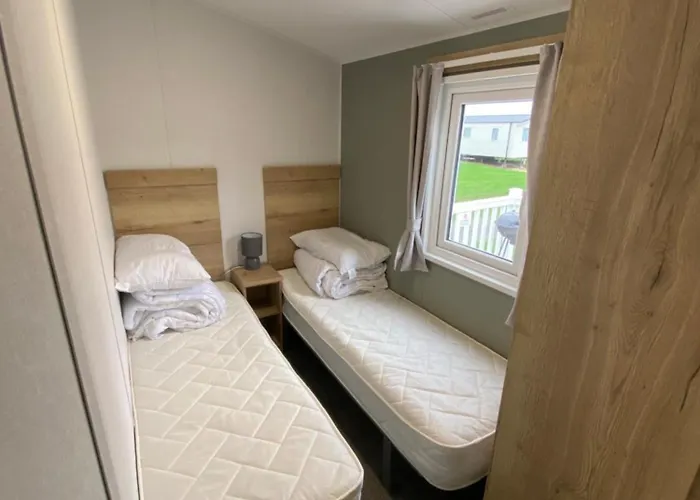 3 Bedroom - Stunning Caravan In Coastal Eyemouth