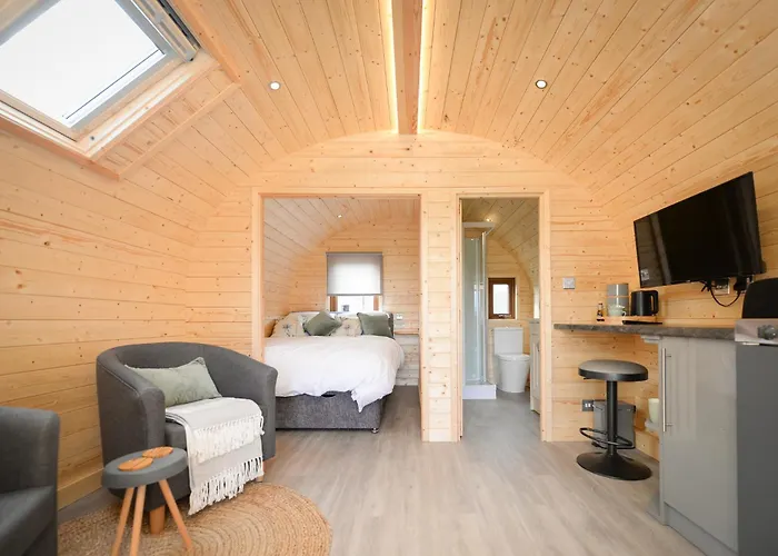 Luxury Glamping Pod - Garthside Farm Holidays