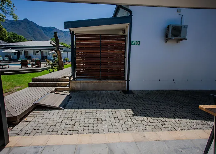 Aan De Eike Guest House