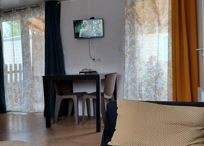 Le Cosy, Mobil-Home 4-6 Personnes Au Camping Les Sables Du Midi A Valras-Plage
