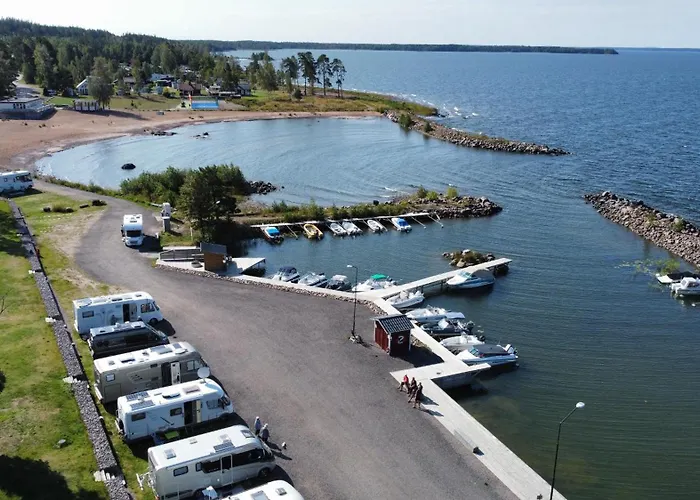 Askeviks Camping & Stugor