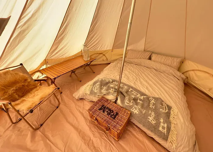 Bell Tent 4M And 7M Fossewold Cotswold Camping