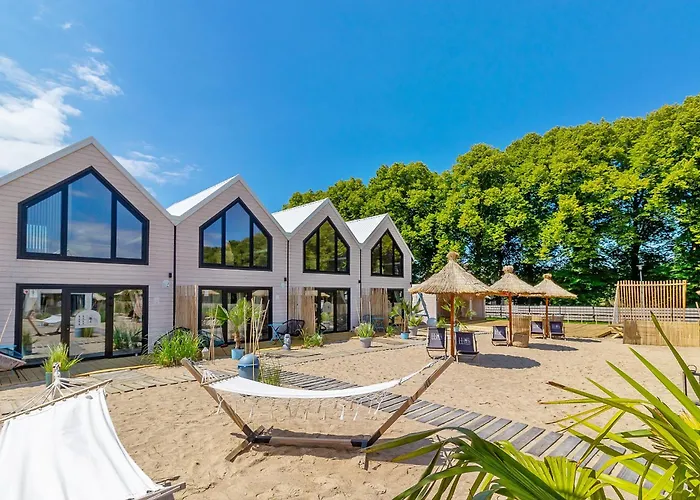 Lulu Holiday Resort Domki Z Podgrzewanym Basenem
