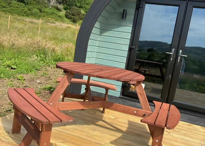 Lerags Glen Farm Pods