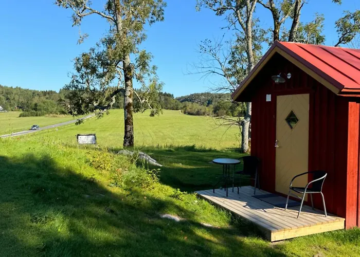 Riverside Farm Fish And Family Friendly Cottage Nr 4 Stroemstaren