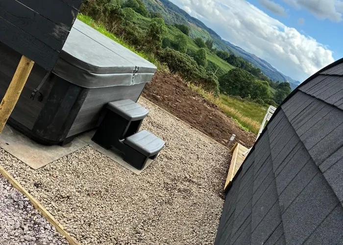 Lerags Glen Farm Pods