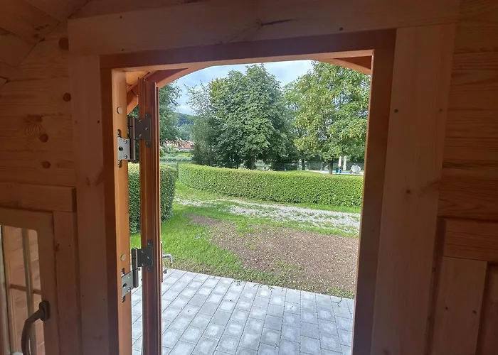 Schlaf-Faesser Am Campingplatz Lienheim