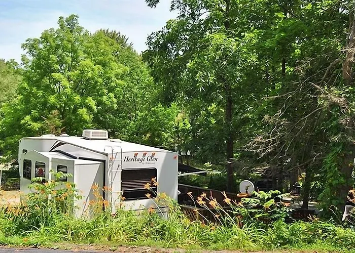 Robin Hill Rv Resort & Campground - Caravan Park Lenhartsville