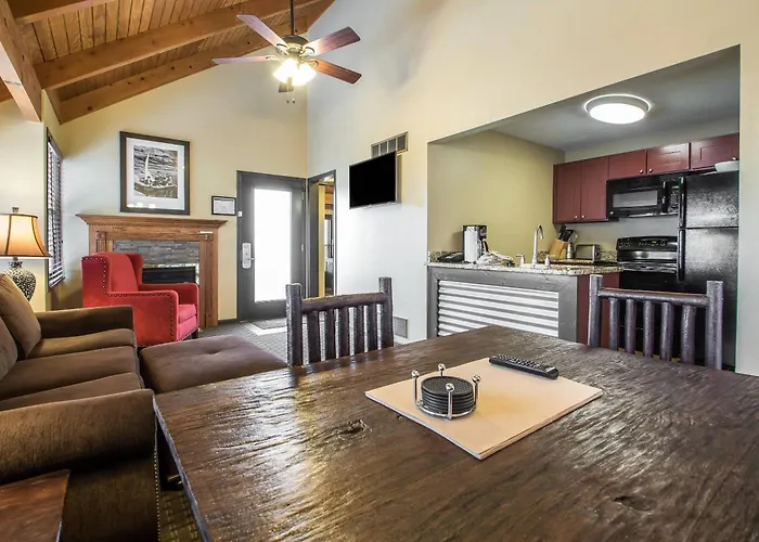 Bluegreen Vacations Christmas Mountain Village, An Ascend Collection Resort Wisconsin Dells