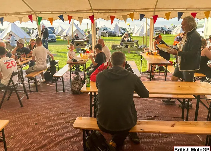 Silverstone Glamping And Pre-Pitched Camping With Intentsgp