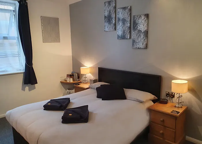Apollo Guest House
