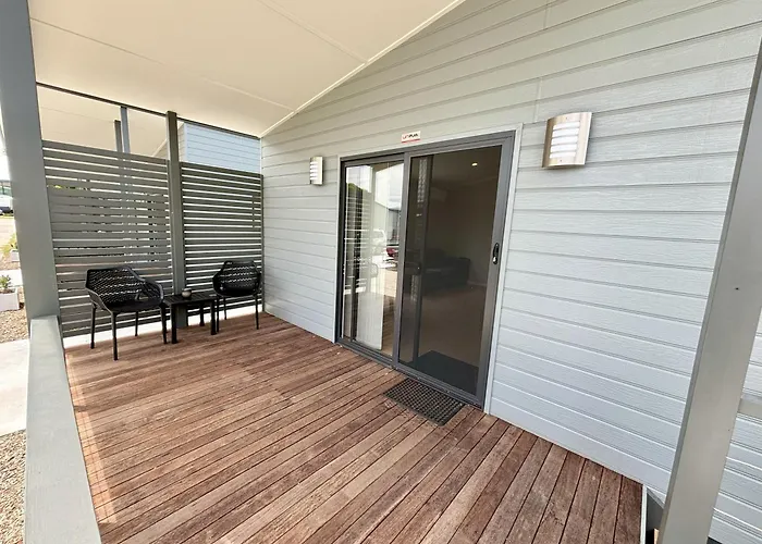 Heatherbrae Holiday Village