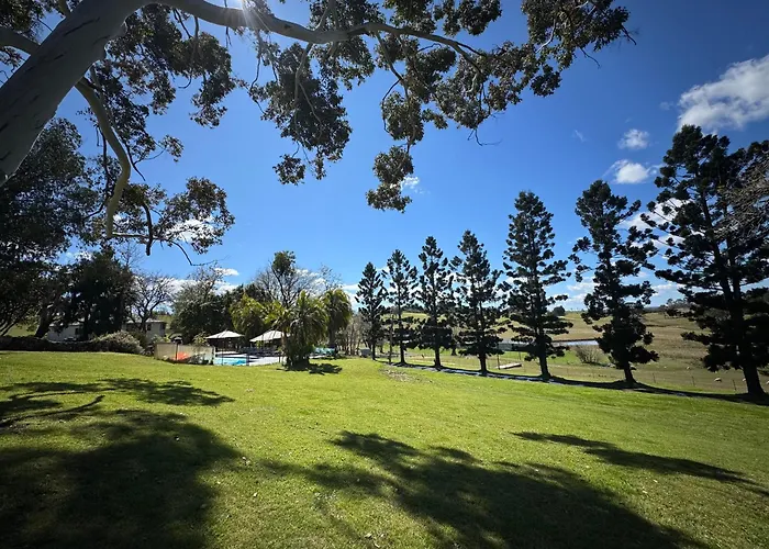 Mowbray Park Holidays