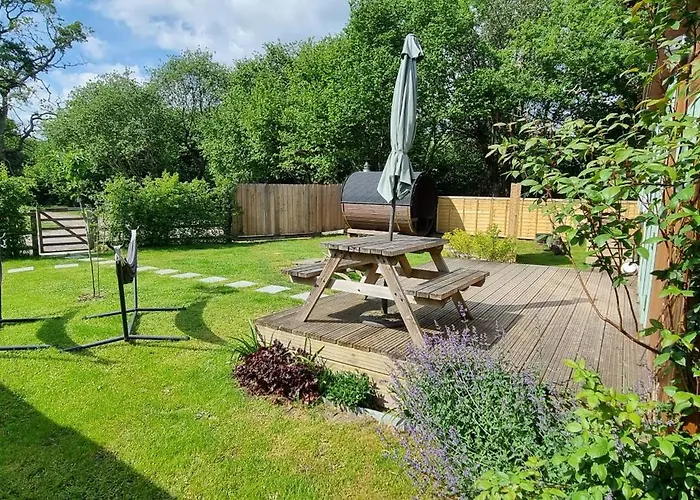 The Hideaway At Hidden Wood Glamping