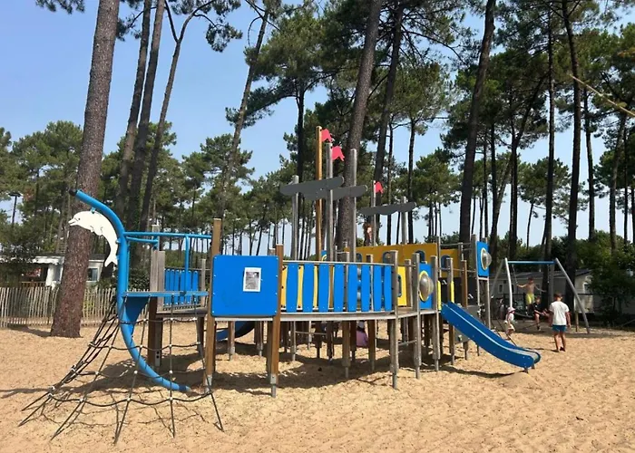 Mh 285 O'Hara 3 Chambres Et 1 Salle De Bain Dans Camping 4 Etoiles