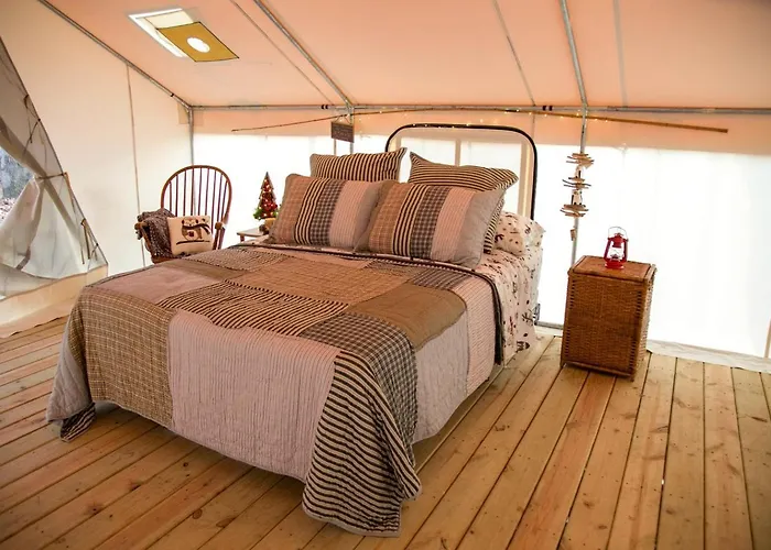 Secluded Luxury Camping Tent On Otter Lake Near Girard, Illinois