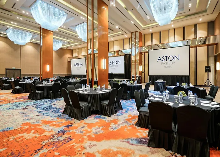 Aston Pasteur